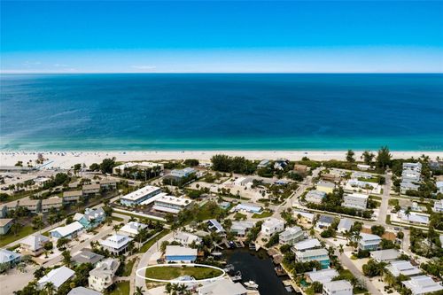 214 S Harbor Dr, HOLMES BEACH, FL, 34217-1918 | Card Image