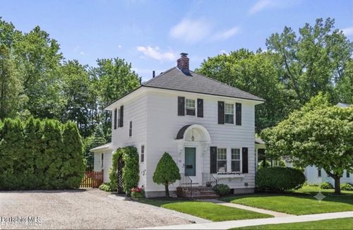 61 Harding St, Pittsfield, MA, 01201-6728 | Card Image