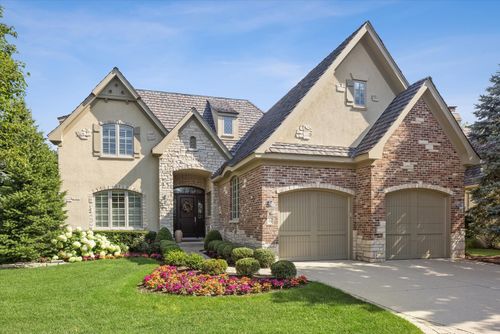 64 Forest Gate Cir, Oak Brook, IL, 60523-2129 | Card Image