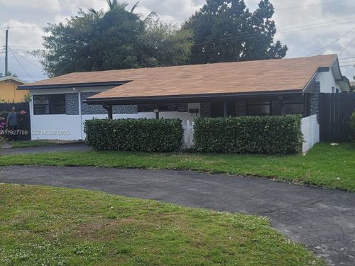 6750 Allen St, Hollywood, FL, 33024-1808 | Card Image