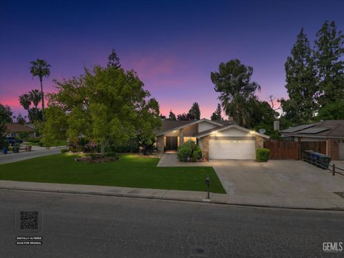 1813 Vallecito Lane, Bakersfield, CA, 93309 | Card Image