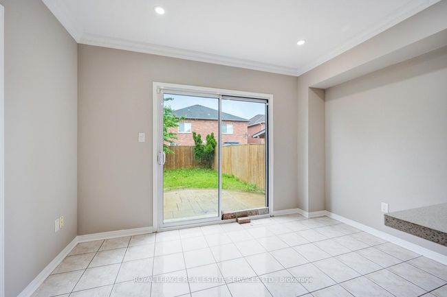 9 Oxtail Lane, House other with 5 bedrooms, 5 bathrooms and 4 parking in Brampton ON | Image 43
