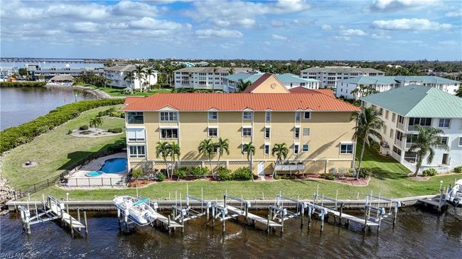 Aerial view with a water view | Image 43