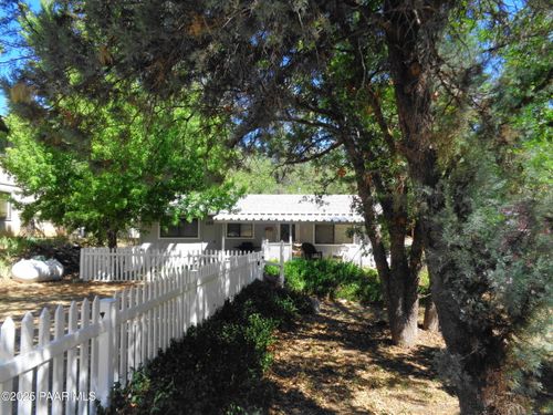 1610 W Pine Cone Way, Prescott, AZ, 86303-6122 | Card Image