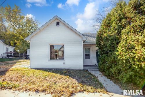 476 Baxter Ct, Canton, IL, 61520-2039 | Card Image