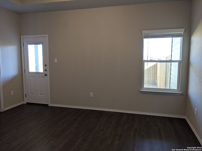 624 Heathers Way, Home with 3 bedrooms, 2 bathrooms and null parking in Seguin TX | Image 9