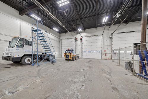 10821 209 St Nw, Edmonton, AB, T5S1Z7 | Card Image