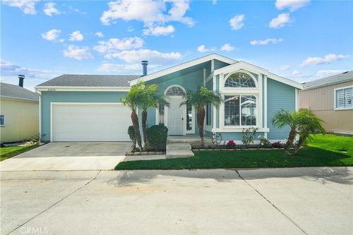 20090 Northcliff Dr, Canyon Country, CA, 91351-5787 | Card Image