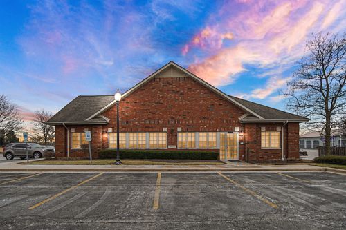 19400 N Creek Dr, Lynwood, IL, 60411-9608 | Card Image