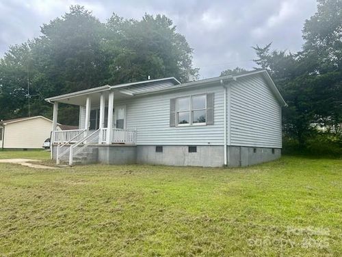 4595 Hartland Rd, Lenoir, NC, 28645-8130 | Card Image