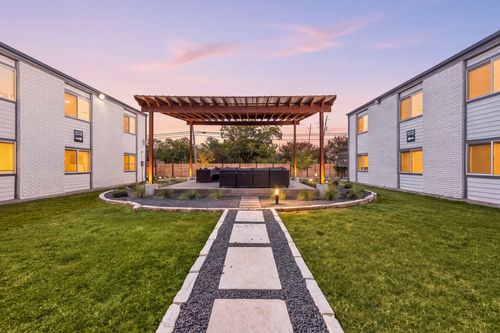 209-1200 E 52nd St, Austin, TX, 78723-3047 | Card Image