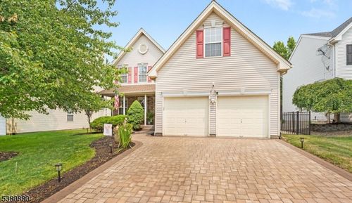 7 Hughes Rd, Bridgewater, NJ, 08807-5696 | Card Image