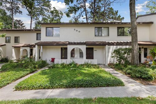 apt-304-2635 35th Pl, GAINESVILLE, FL, 32608-3248 | Card Image