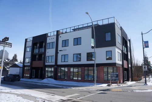1908 47 St Nw, Calgary, AB, T3B6B8 | Card Image