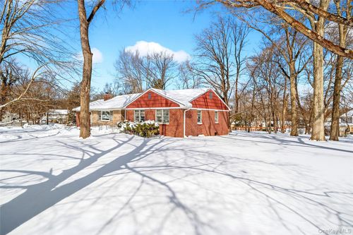 50 Ralphs Ave, New City, NY, 10956-2928 | Card Image