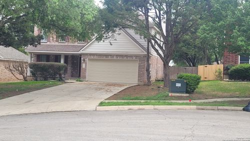 721 Wooded Trl, Schertz, TX, 78154-2648 | Card Image