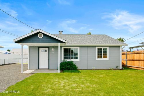 506 N 20th Ave, Yakima, WA, 98902-1839 | Card Image