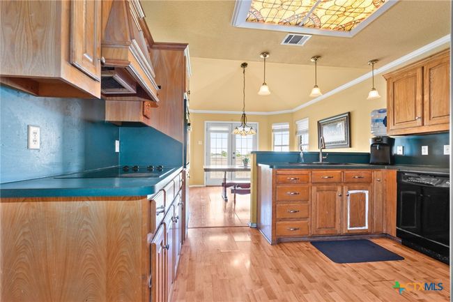 411 Wade Rd, House other with 4 bedrooms, 2 bathrooms and null parking in Eddy TX | Image 39