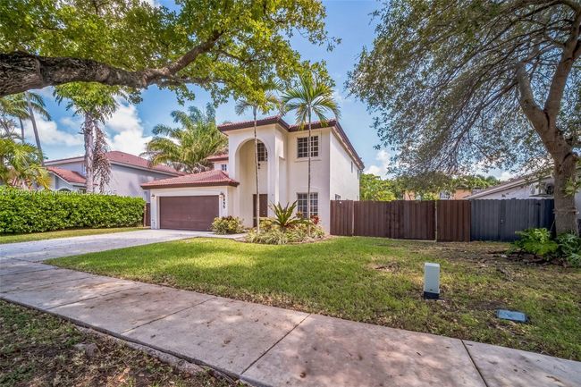 8995 Sw 213 Th St, House other with 4 bedrooms, 3 bathrooms and null parking in Cutler Bay FL | Image 24
