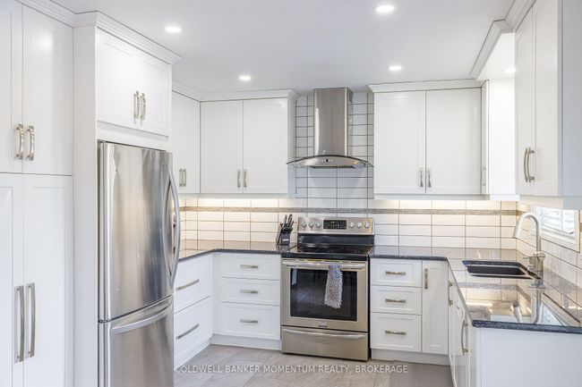 2 Greenvale Crt, House other with 3 bedrooms, 3 bathrooms and 4 parking in Fonthill ON | Image 15