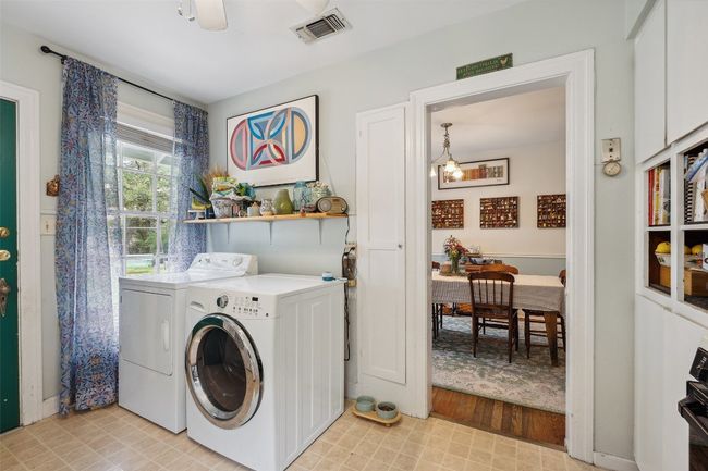 Washer and dryer area inside | Image 30