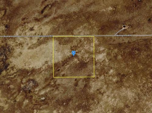 5601 Bucking Horse Boulevard, Evansville, WY, 82636 | Card Image