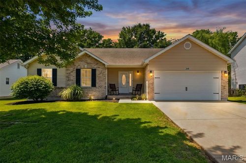 29362 Walnut Lake Ln, Wright City, MO, 63390-3196 | Card Image