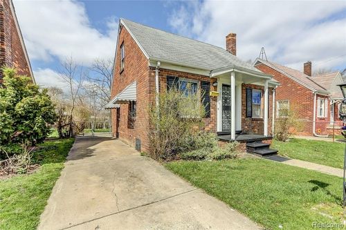 21341 Reimanville Ave, Ferndale, MI, 48220-2231 | Card Image