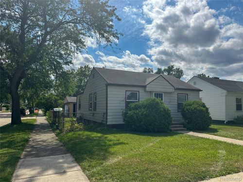 1807 Morris Ave, Lincoln Park, MI, 48146-1328 | Card Image