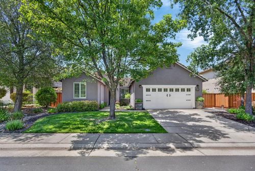 7661 Colbert Dr, Rancho Murieta, CA, 95683-8814 | Card Image