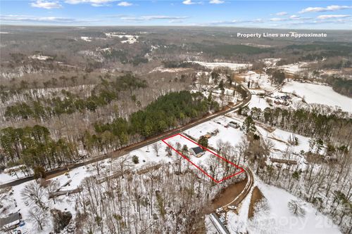 200 Eufola Rd, Statesville, NC, 28677-1363 | Card Image