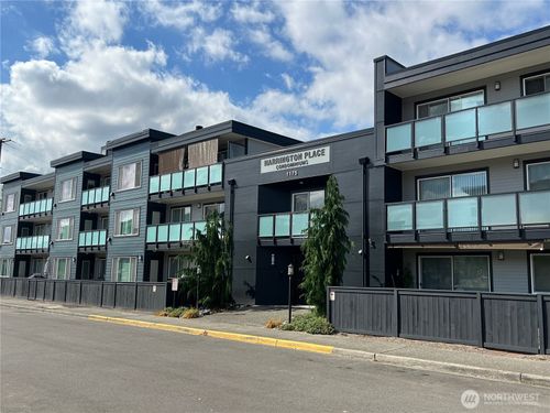 214-1175 Harrington Pl Ne, Renton, WA, 98056-3178 | Card Image