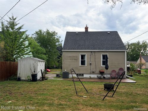 1436 Leroy St, Ferndale, MI, 48220-3142 | Card Image