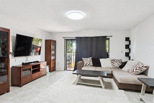 b206-1891 N 61st Ave, Hollywood, FL, 33024 | Card Image