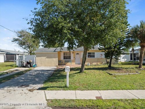 9891 52nd St N, PINELLAS PARK, FL, 33782-3349 | Card Image