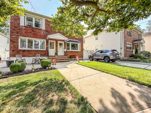 50 Hitchcock Ave, Staten Island, NY, 10306-2122 | Card Image