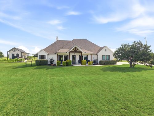 103 Old Decatur Rd, Decatur, TX, 76234-6347 | Card Image