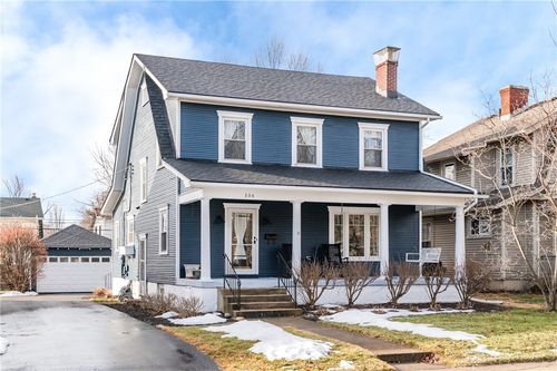 304 Forrer Blvd, Oakwood, OH, 45419-3237 | Card Image