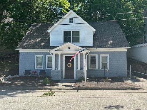 24 Proctor St, Worcester, MA, 01606-2728 | Card Image
