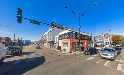 2400 N Ashland Avenue, Chicago, IL, 60614 | Card Image