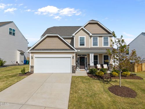 510 Edenfield Dr, Fuquay-Varina, NC, 27526-2283 | Card Image