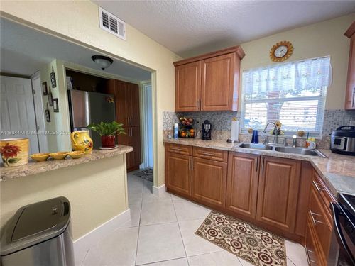 108-9041 Sunrise Lakes Blvd, Sunrise, FL, 33322-6049 | Card Image