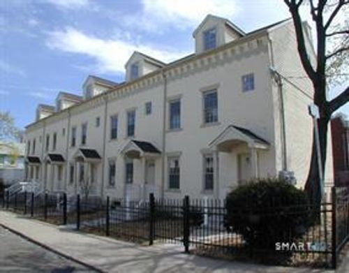 12-10 West St, Stamford, CT, 06902-5725 | Card Image