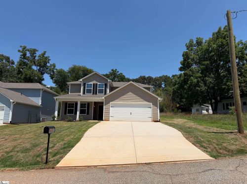 6 Huff Drive, Greenville, SC, 29611 | Card Image