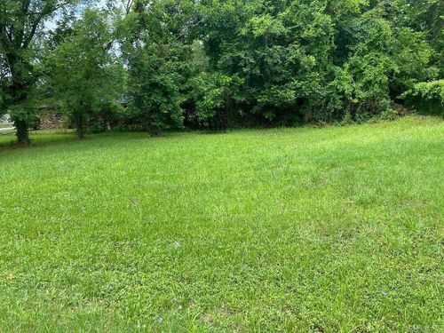 000 S Blake St, Pine Bluff, AR, 71601 | Card Image