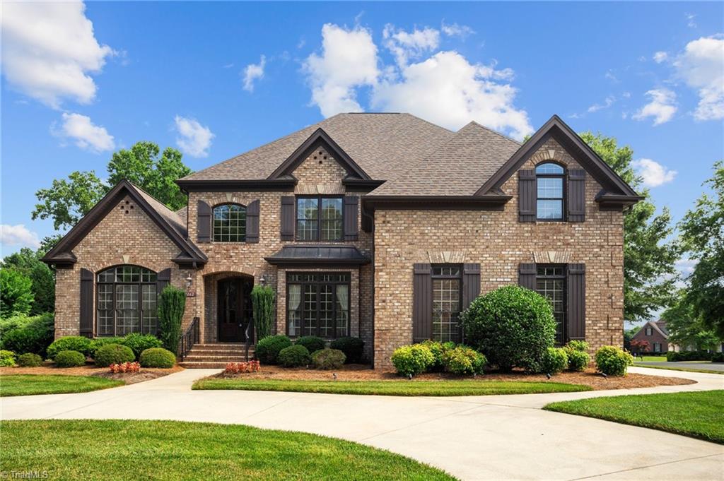 Salem Village Ln, Clemmons, NC 27012