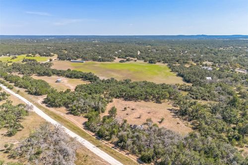 2450 E Creek Cv, Dripping Springs, TX, 78620-4209 | Card Image