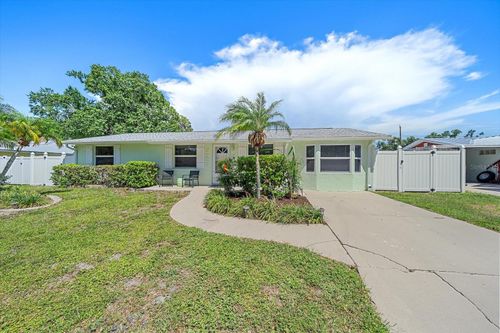 2923 Linwood Dr, SARASOTA, FL, 34232-5436 | Card Image