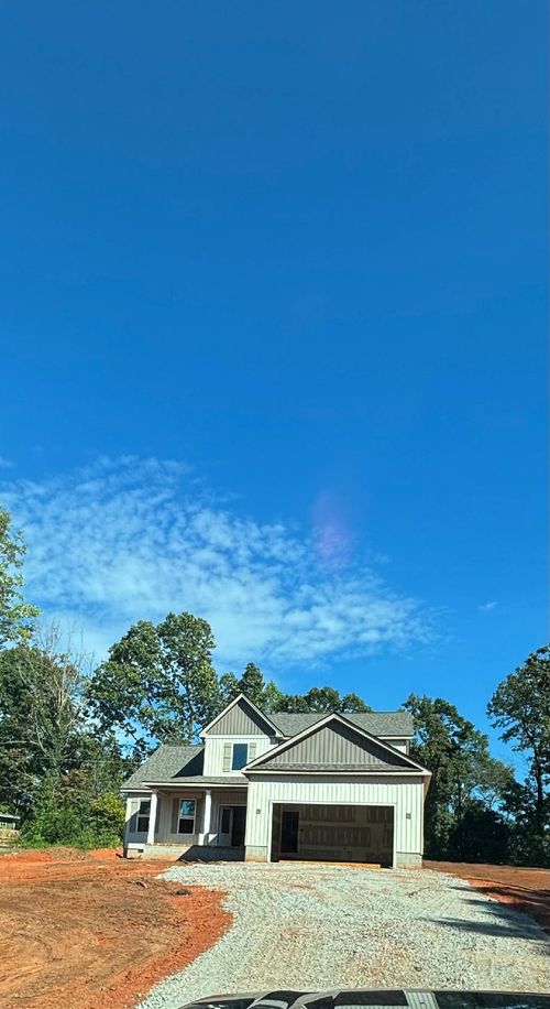 242 Red Hawk Dr, Campobello, SC, 29322-8570 | Card Image