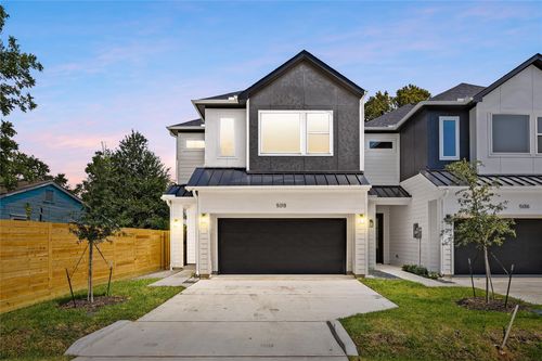 5018 Golden Forest Dr, Houston, TX, 77091-5122 | Card Image